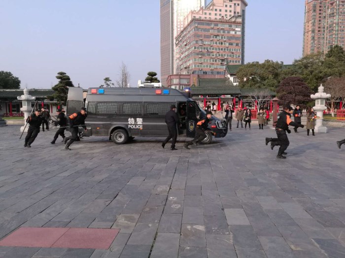 反恐演练1_副本.jpg