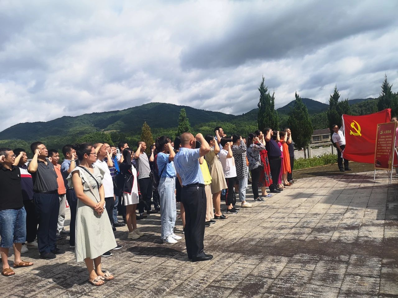 微信图片_20200719161119.jpg 微信图片_20200719161119.jpg