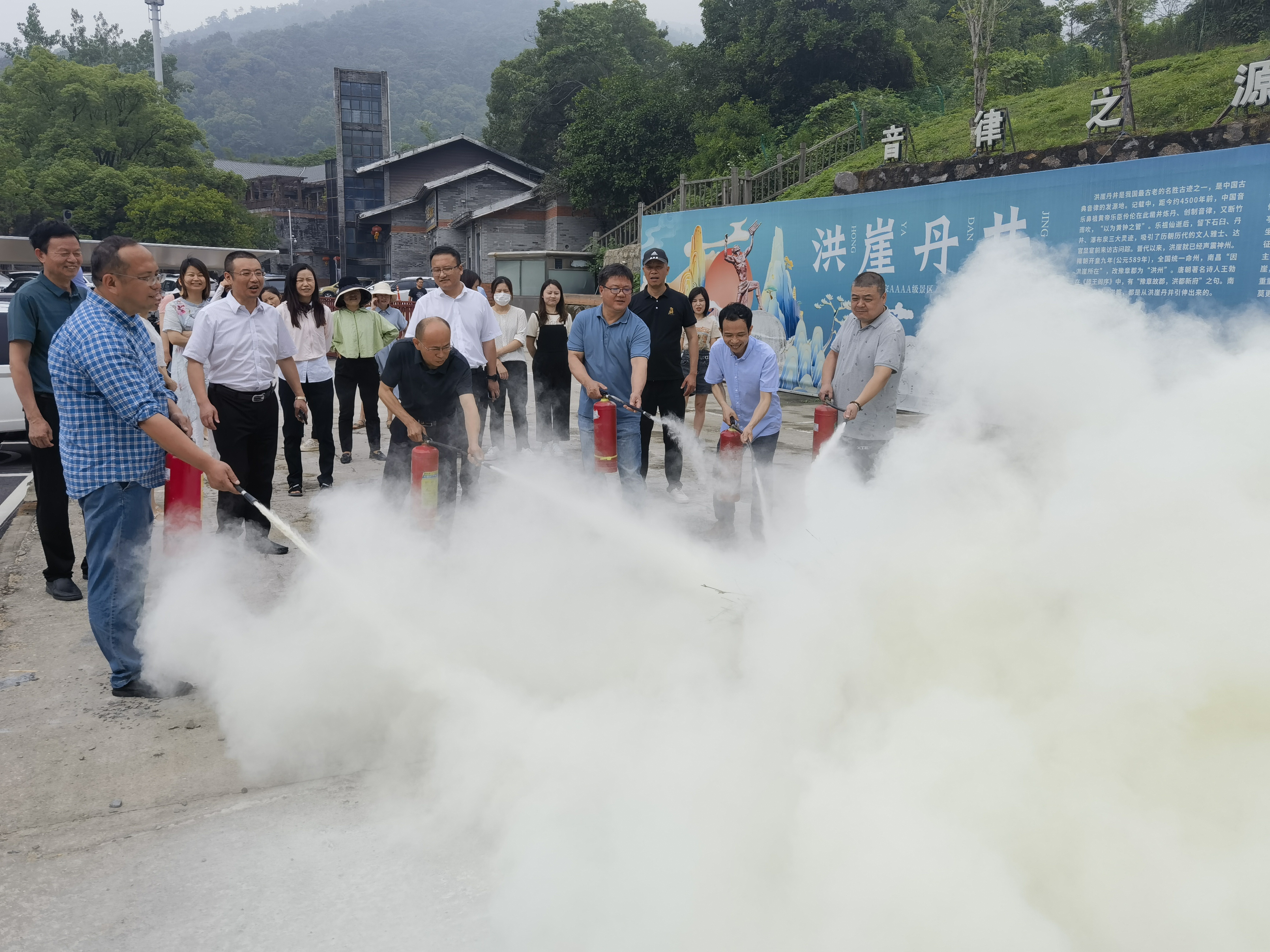 微信图片_20230605221859.jpg 微信图片_20230605221859.jpg